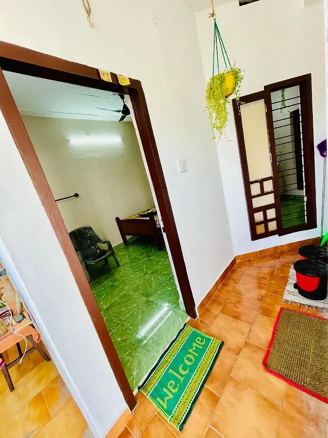 Mountain View Homestay Thekkady 0*,  India