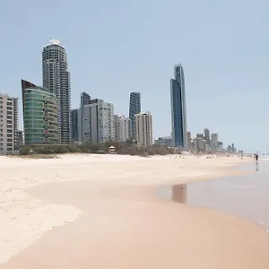 Costa D'ora 3*, Gold Coast Australia